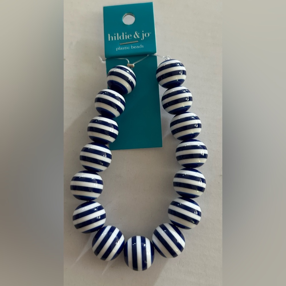 Strung Beads Plastic Beads blue and white stripes NEW